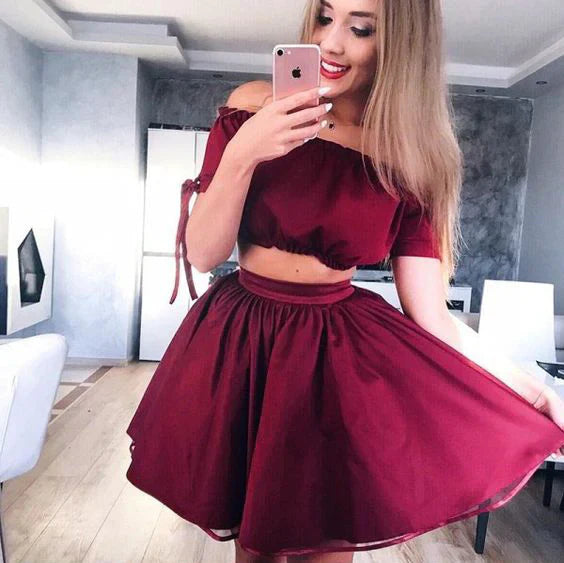 SSR1340,Two Pieces Burgundy Homecoming Dresses Satin Graduation Dress