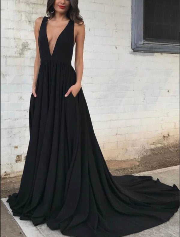 A-line V-Neck Chapel Train Chiffon Open-Back Prom Dresses Sexy Evening Dress Black Party Dress