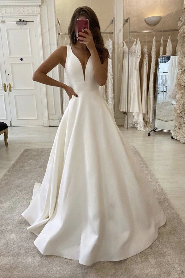 SSR1129,Ivory A-Line Wedding Gown,V-Neck Bridal Wedding Dresses