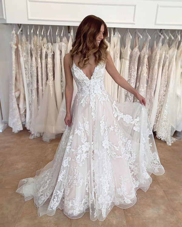 SSR0802,Light champagne applique tulle wedding gown spaghetti straps bridal dresses
