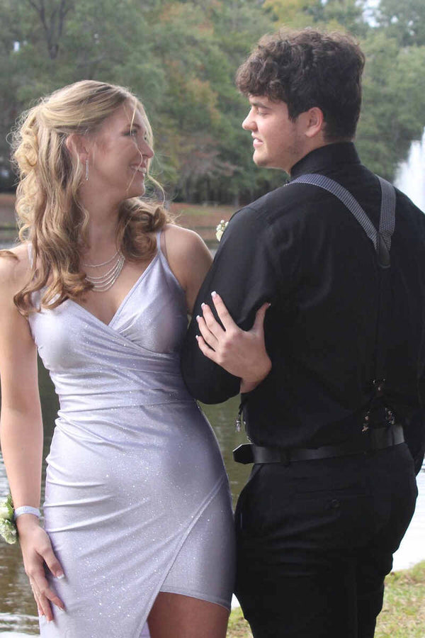 SSR1169,Shiny Light Grey V-Neck Short Homecoming Dress